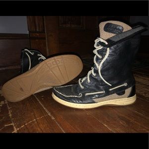 Sperry high top shoes